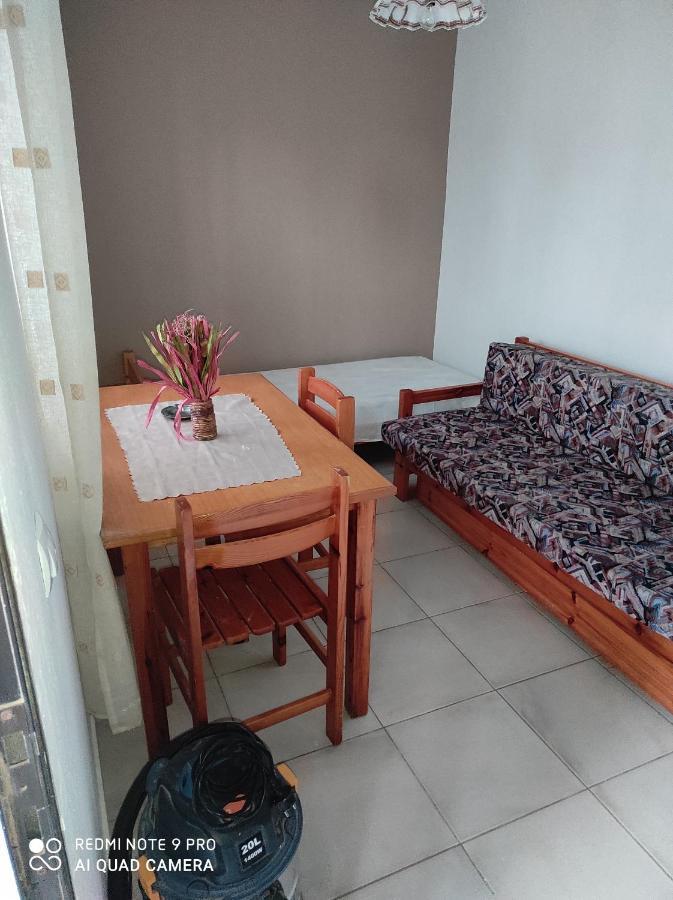 Iris Apartment Pefkochori Exterior photo